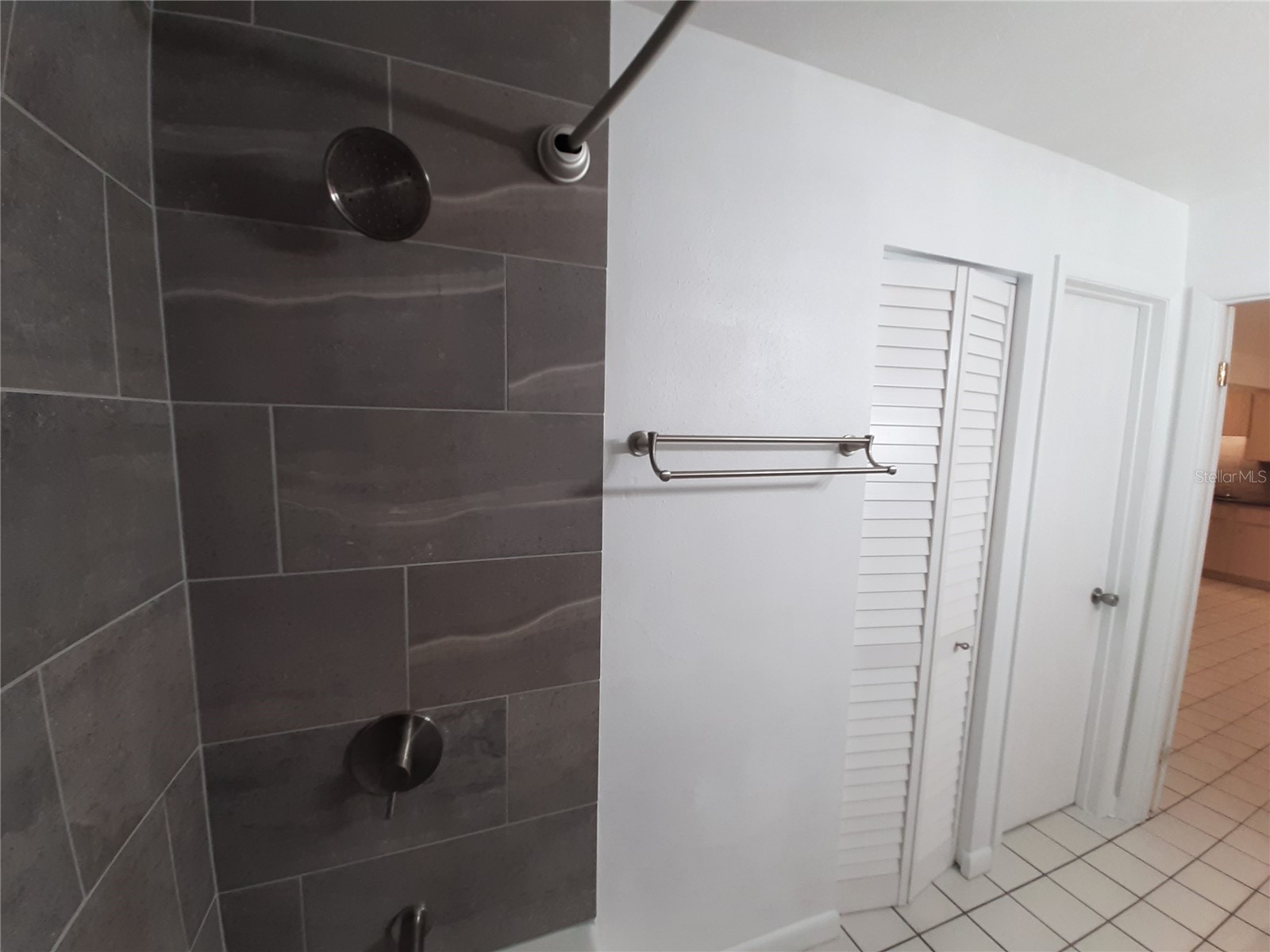 4031 Iola Drive Sarasota FL 34231 A4695471 image12