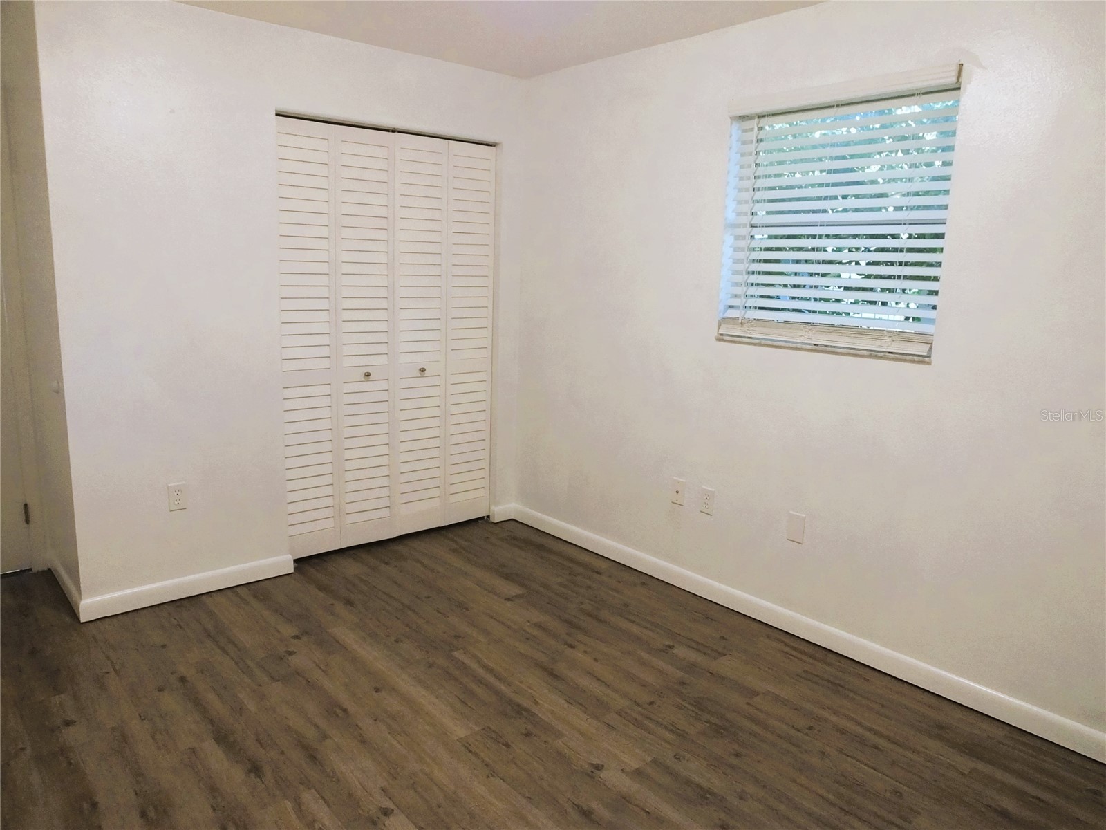 4031 Iola Drive Sarasota FL 34231 A4695471 image18
