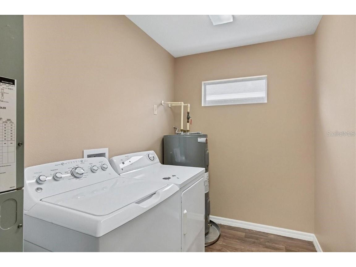 4032 11th Street E Bradenton FL 34208 A4668103 image25