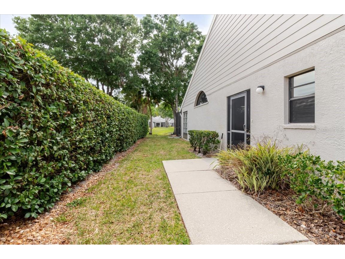 4032 Salem Square Court Palm Harbor FL 34685 TB8384403 image4