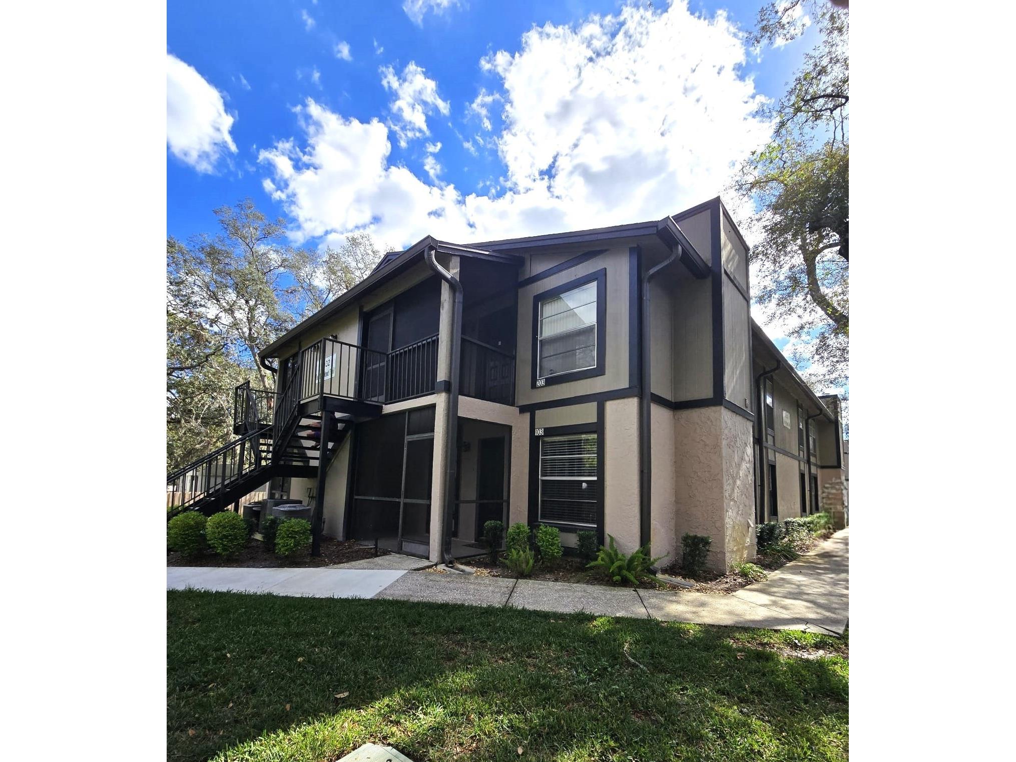 4032 Tumble Wood Trail #103 Tampa FL 33613 TB8502356 image1