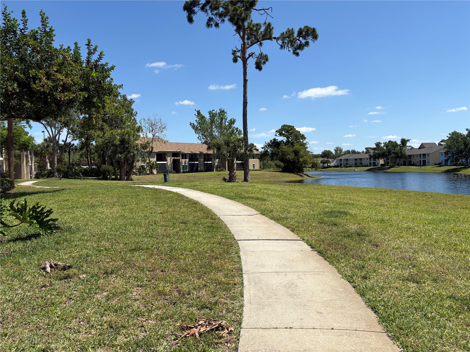 4033 Crockers Lake Boulevard #28 Sarasota FL 34238 A4691779 image46