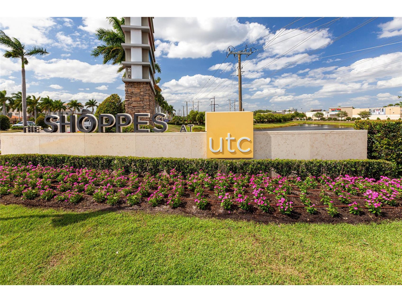 4033 Crockers Lake Boulevard #28 Sarasota FL 34238 A4691779 image48