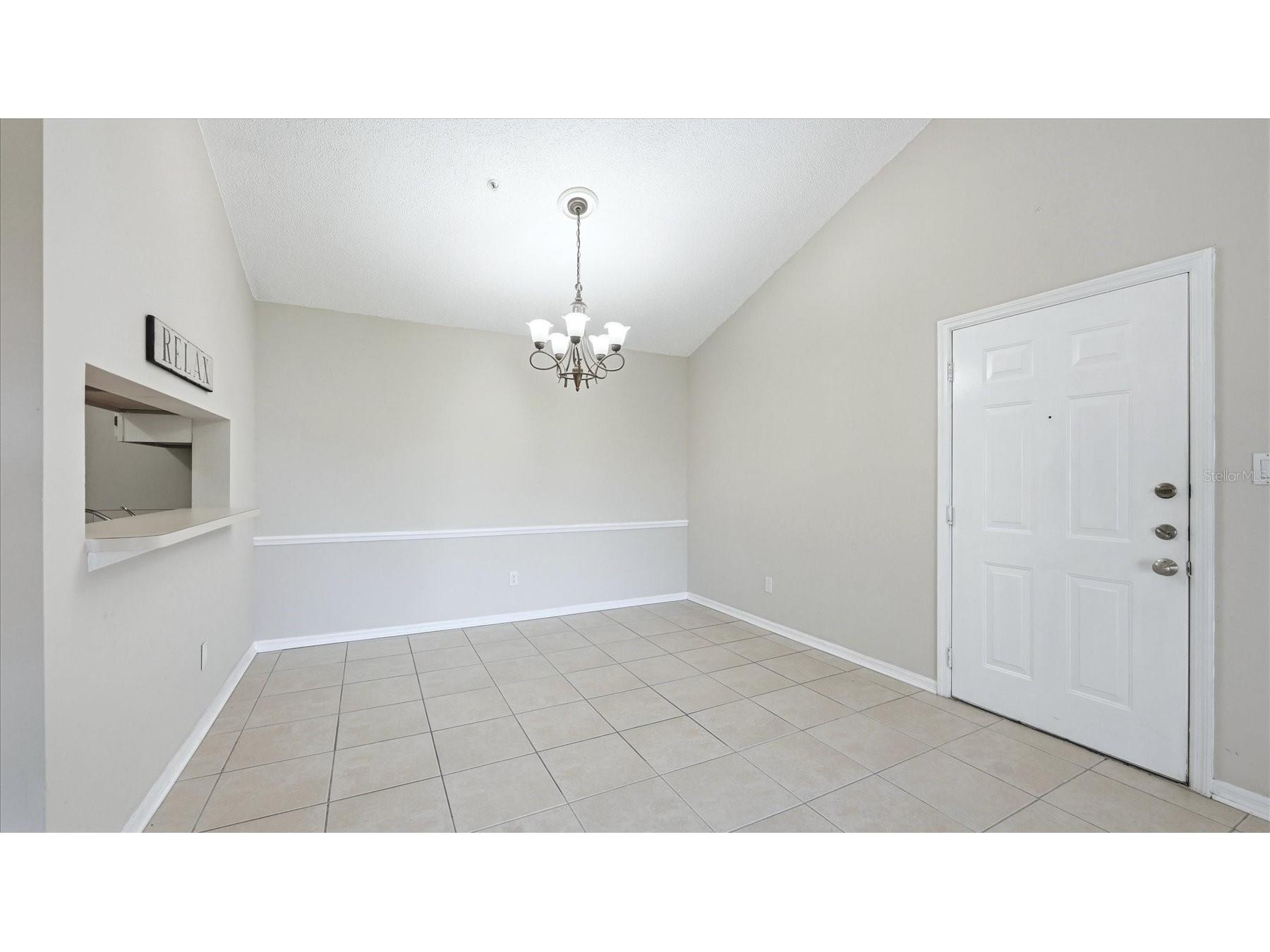 4033 Crockers Lake Boulevard #28 Sarasota FL 34238 A4691779 image9