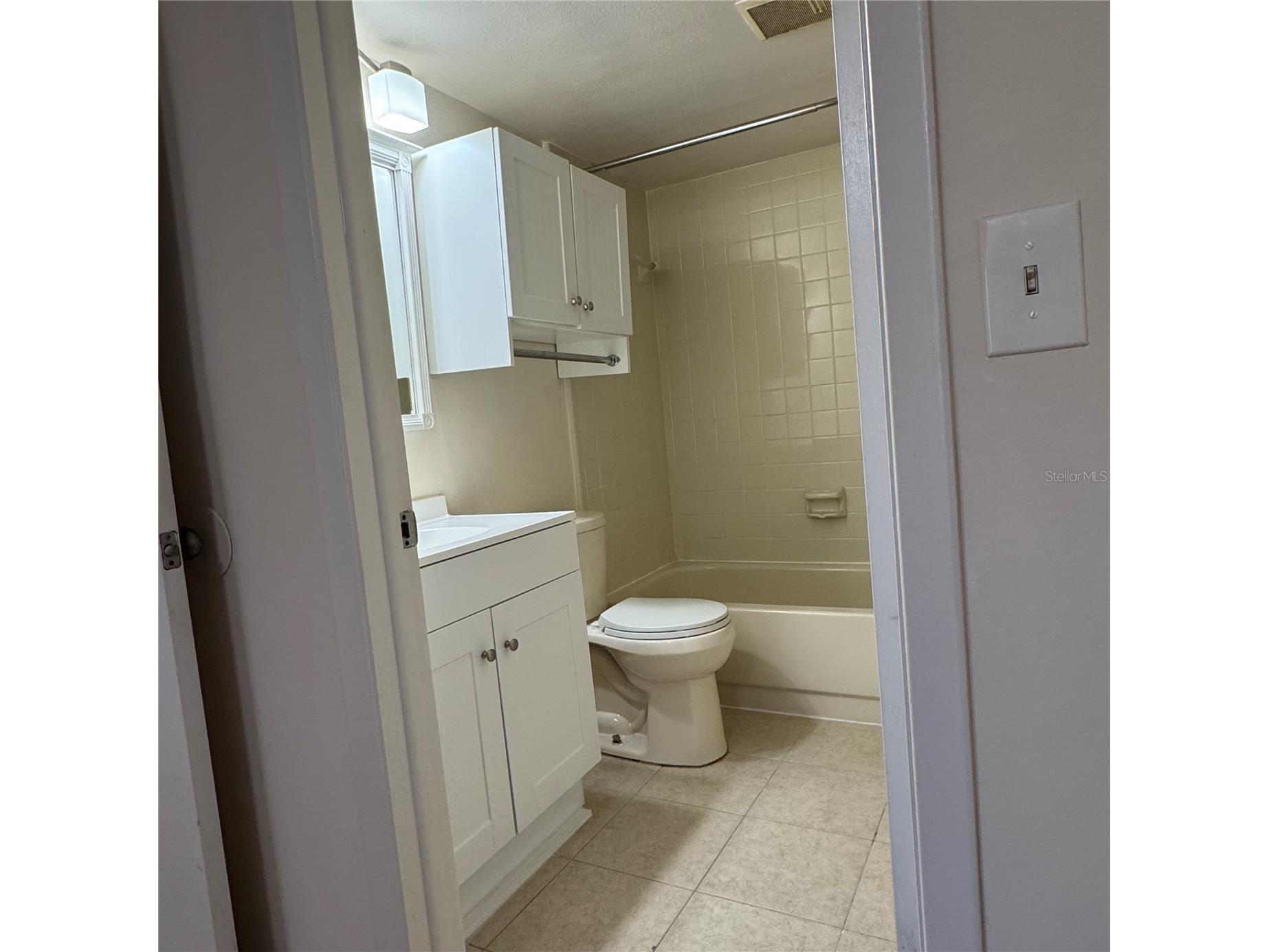 4033 Dream Oak Place #101 Tampa FL 33613 TB8508970 image44