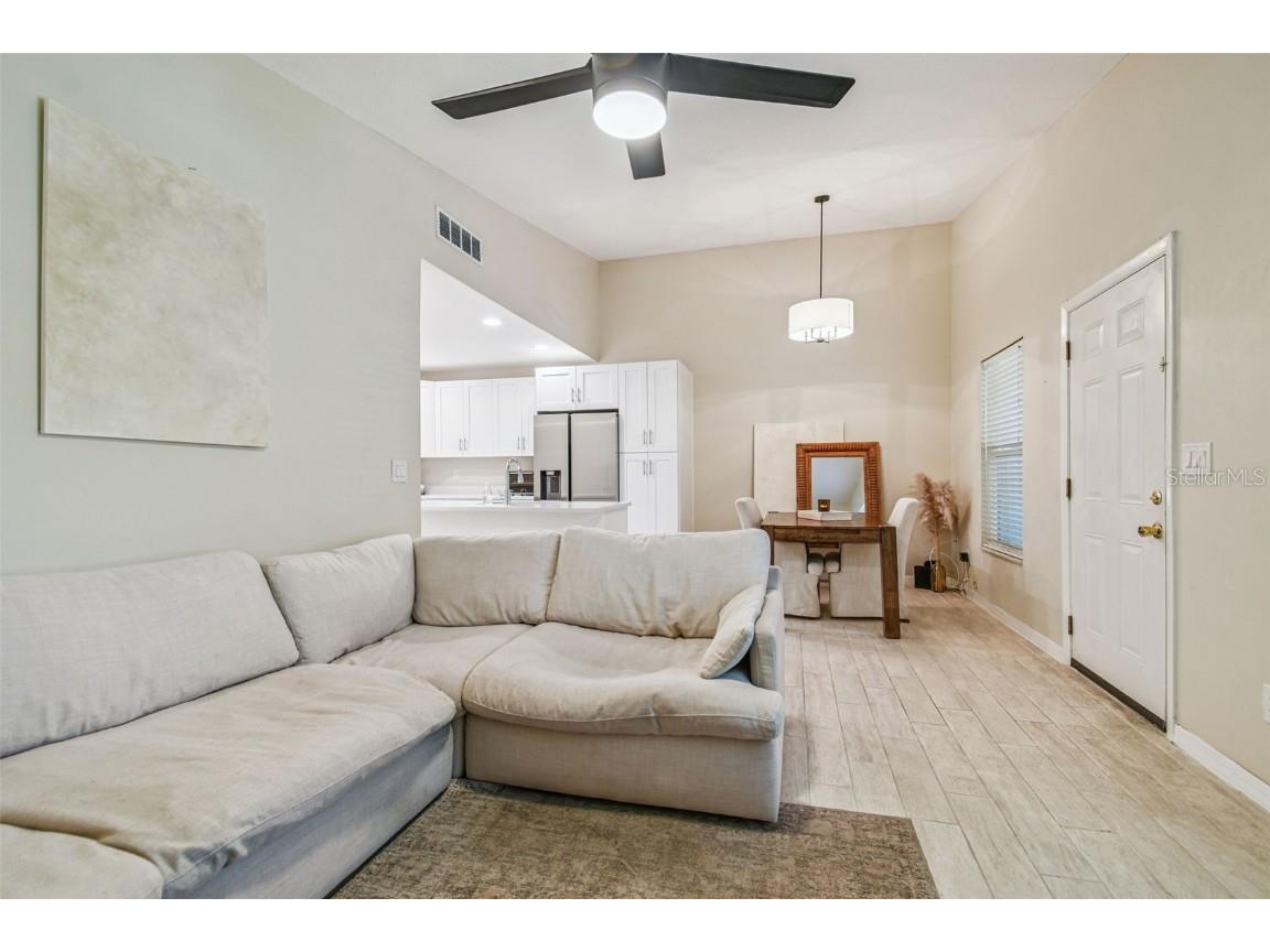 4033 Dream Oak Place #202 Tampa FL 33613 TB8422248 image12