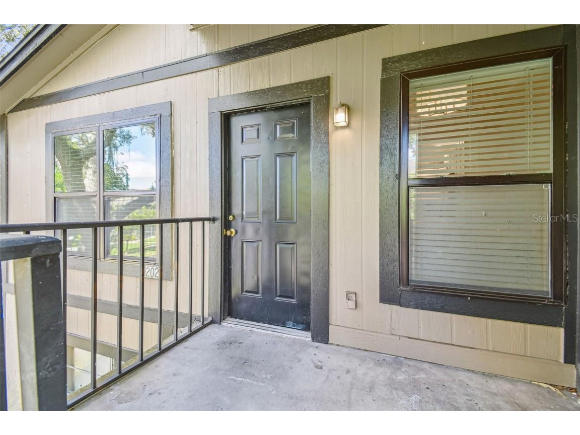 4033 Dream Oak Place #202 Tampa FL 33613 TB8422248 image2