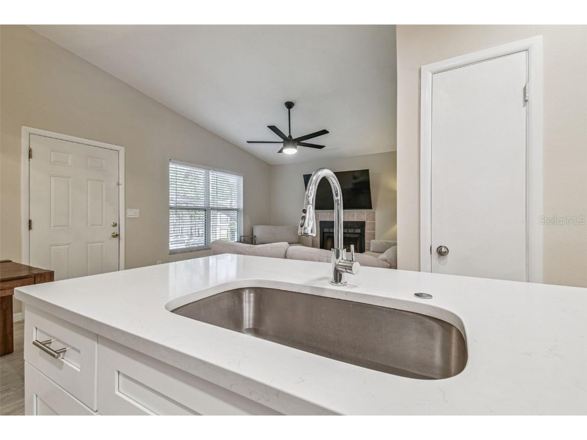 4033 Dream Oak Place #202 Tampa FL 33613 TB8422248 image5