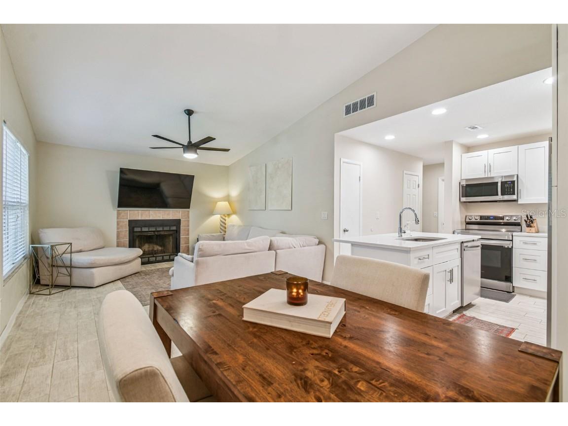 4033 Dream Oak Place #202 Tampa FL 33613 TB8422248 image8