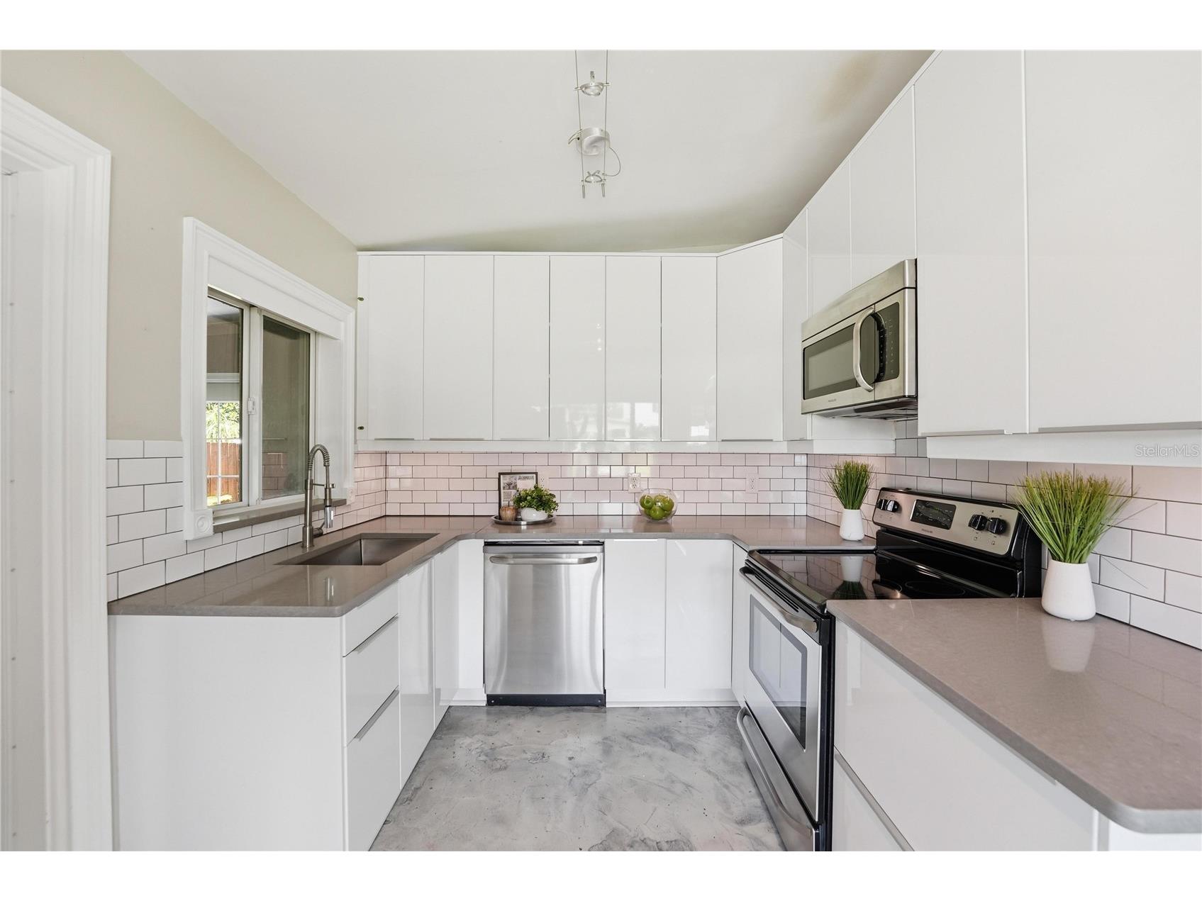 4033 Ibis Drive Orlando FL 32803 O6413734 image8