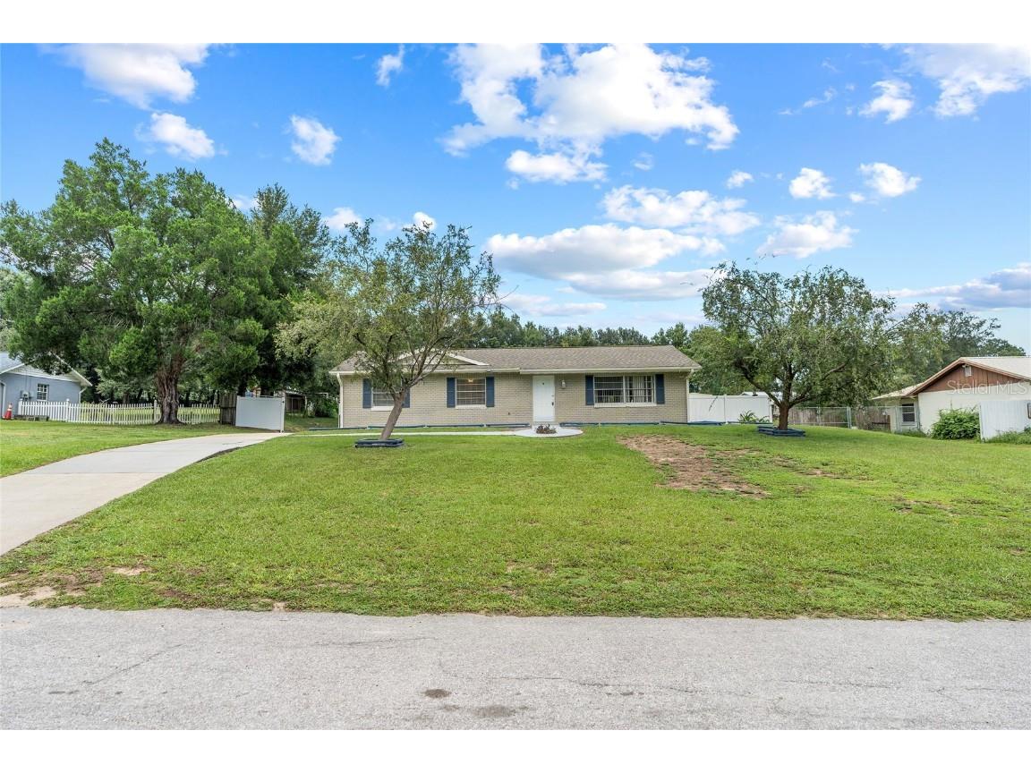 40333 Trotter Lane Dade City FL 33525 T3467421 image1