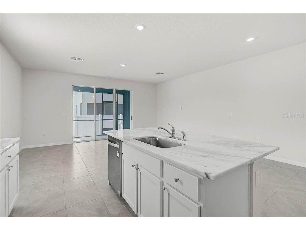 4034 Goldheart Boulevard Bradenton FL 34208 A4682480 image5