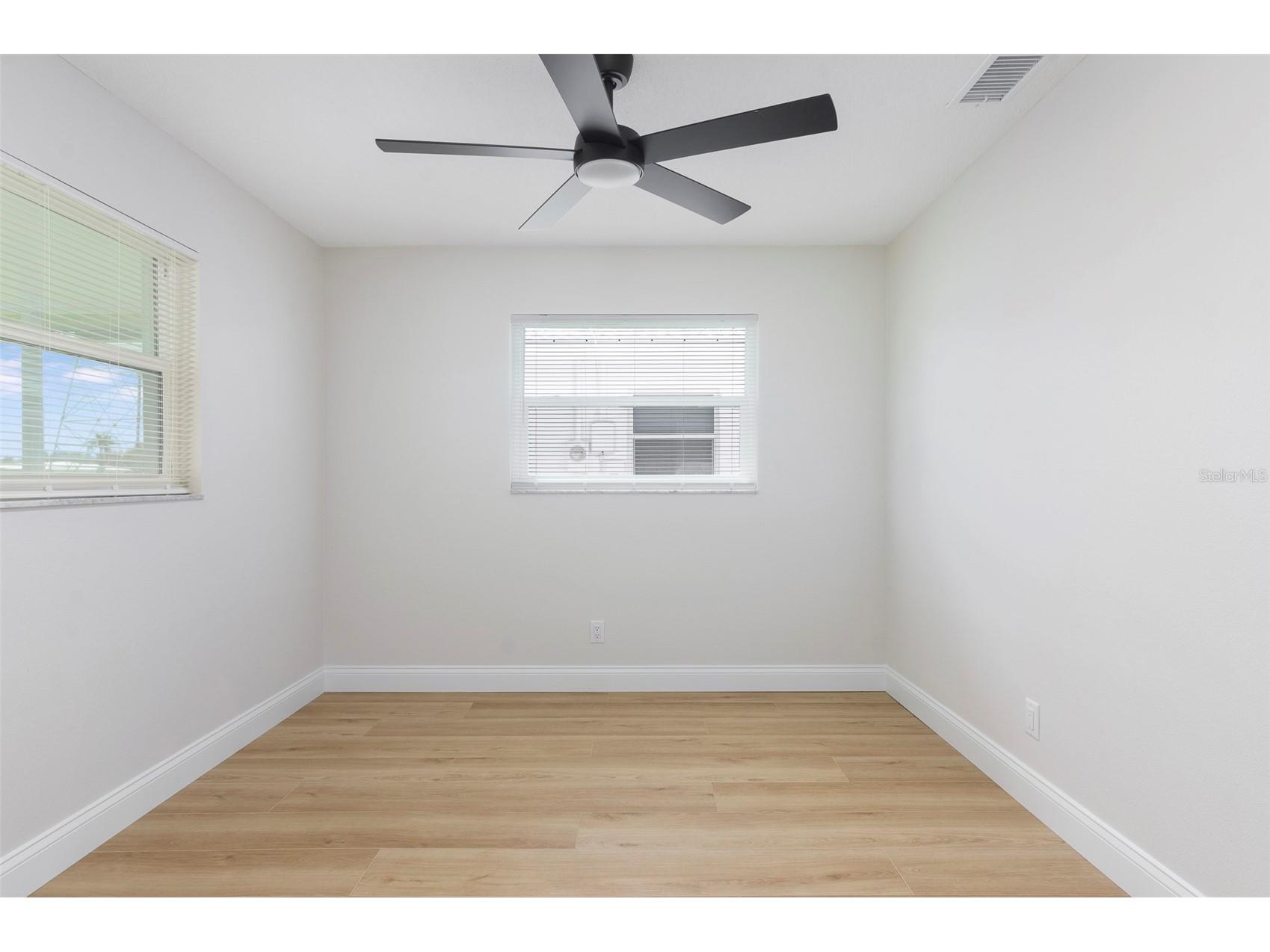 4034 Mainlands Boulevard N Pinellas Park FL 33782 TB8520075 image22