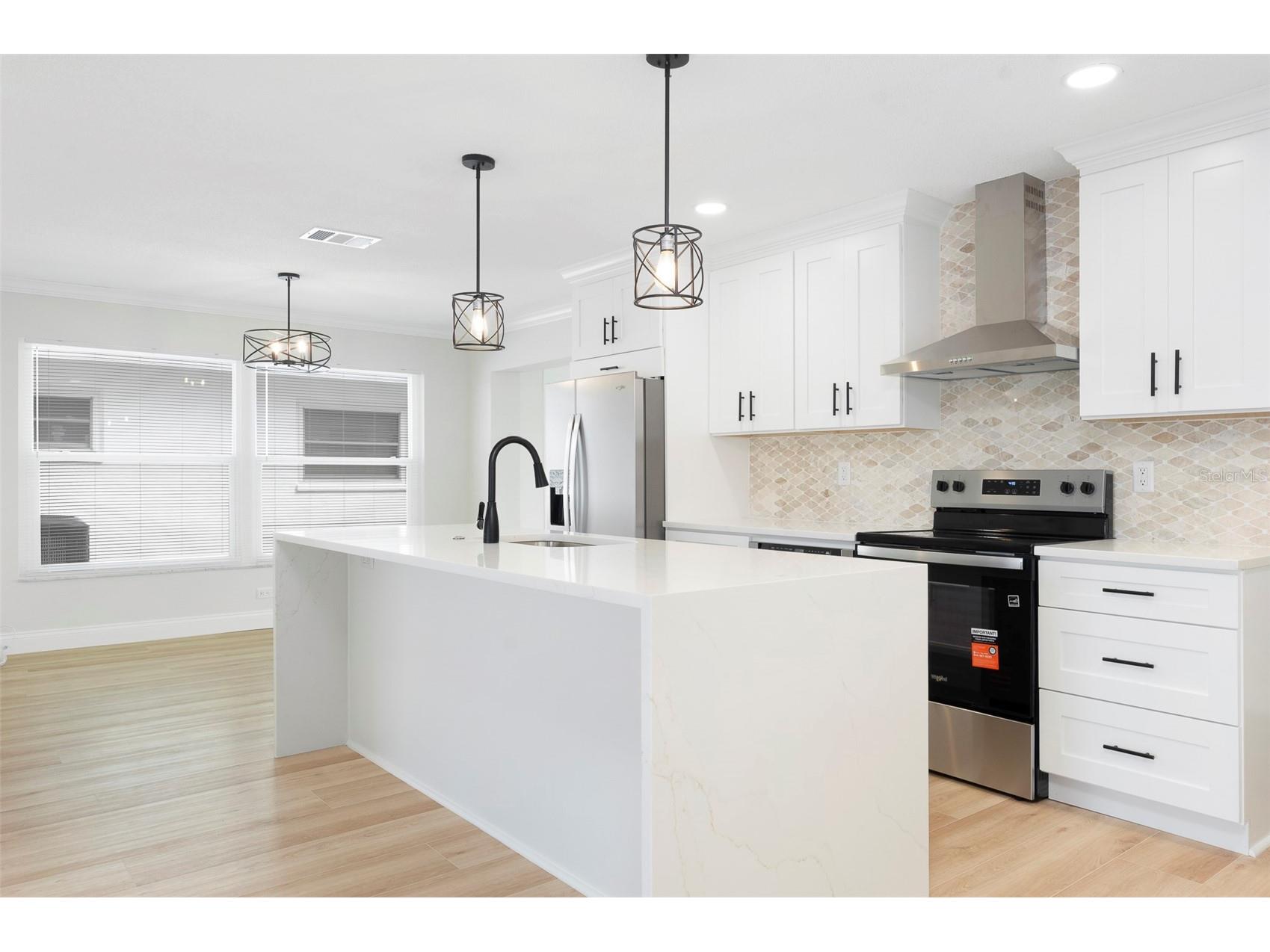 4034 Mainlands Boulevard N Pinellas Park FL 33782 TB8520075 image8