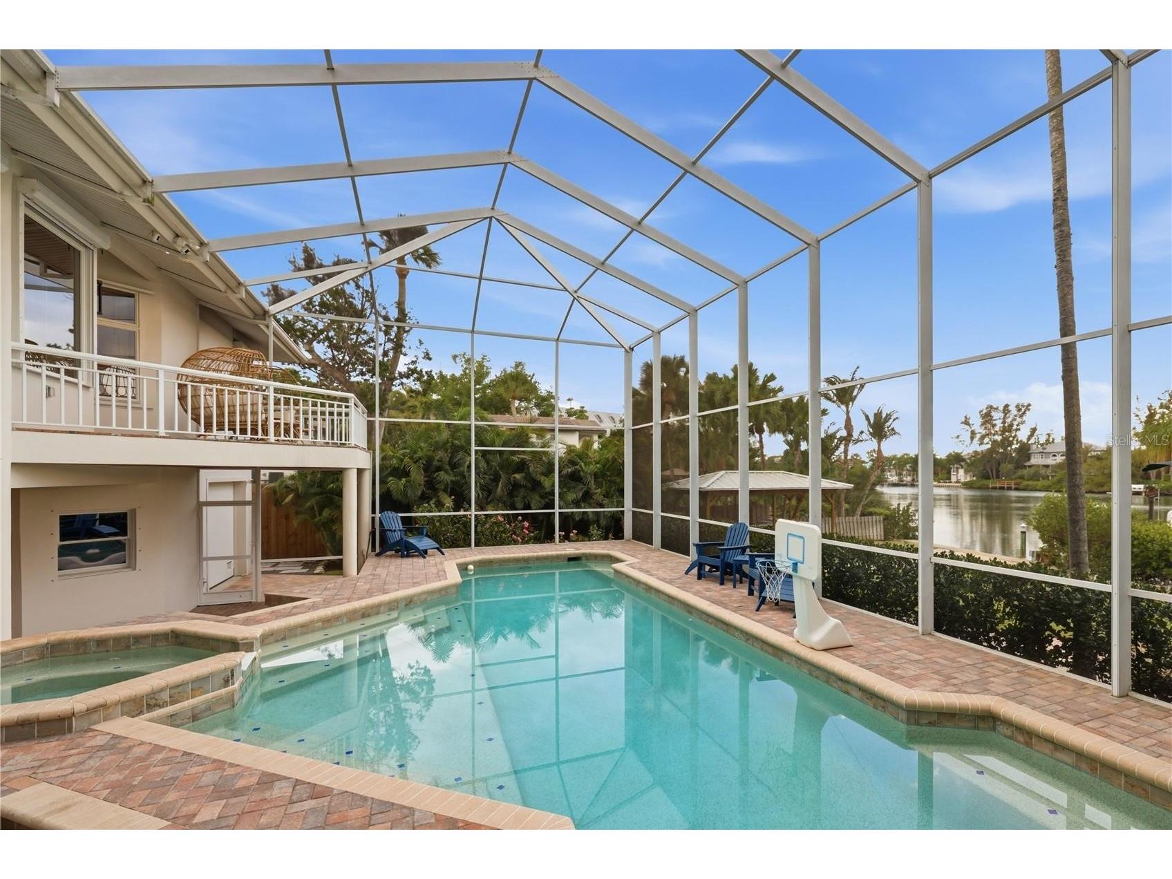 4034 Roberts Point Road Sarasota FL 34242 A4693305 image16