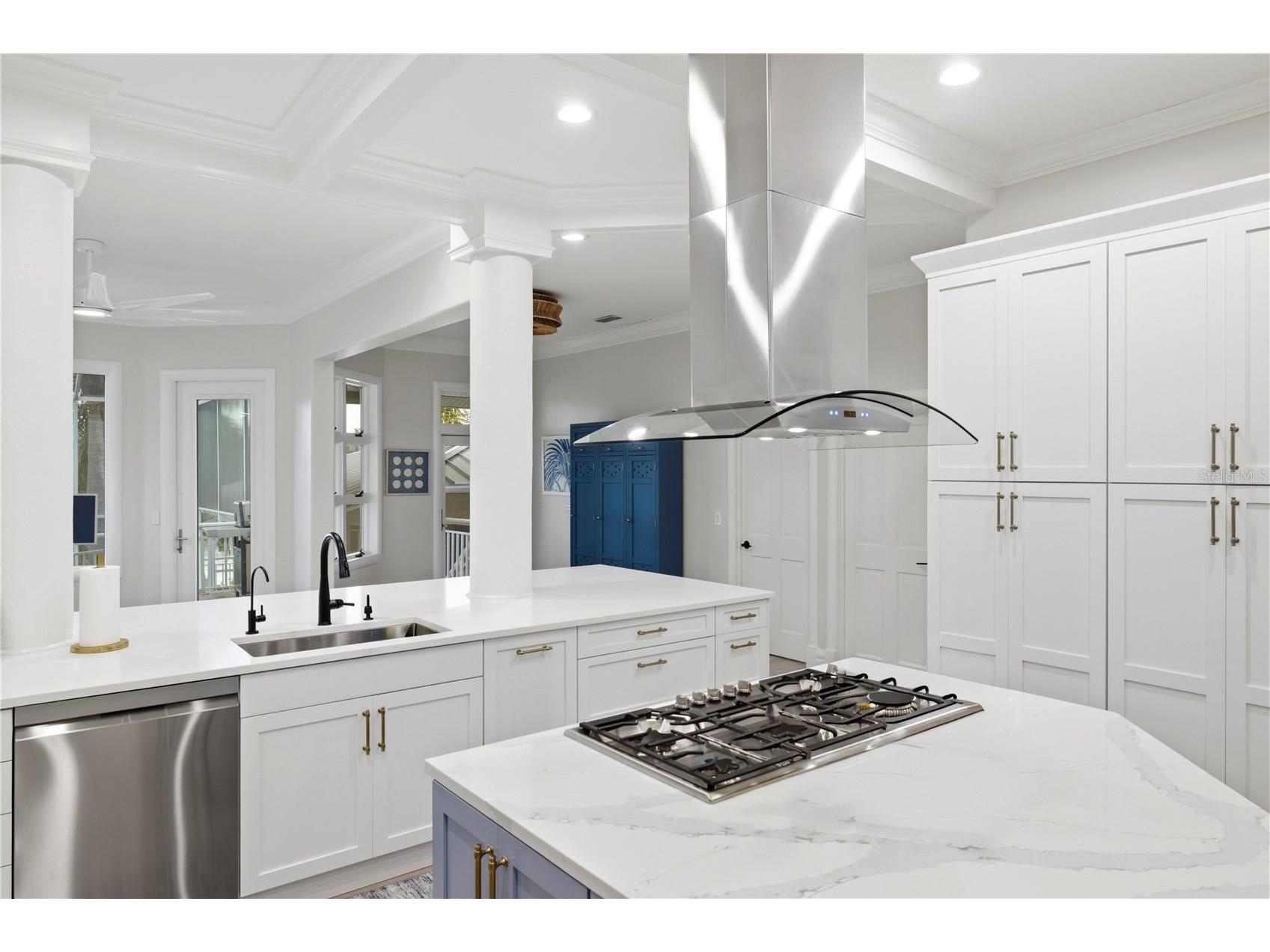 4034 Roberts Point Road Sarasota FL 34242 A4693305 image48