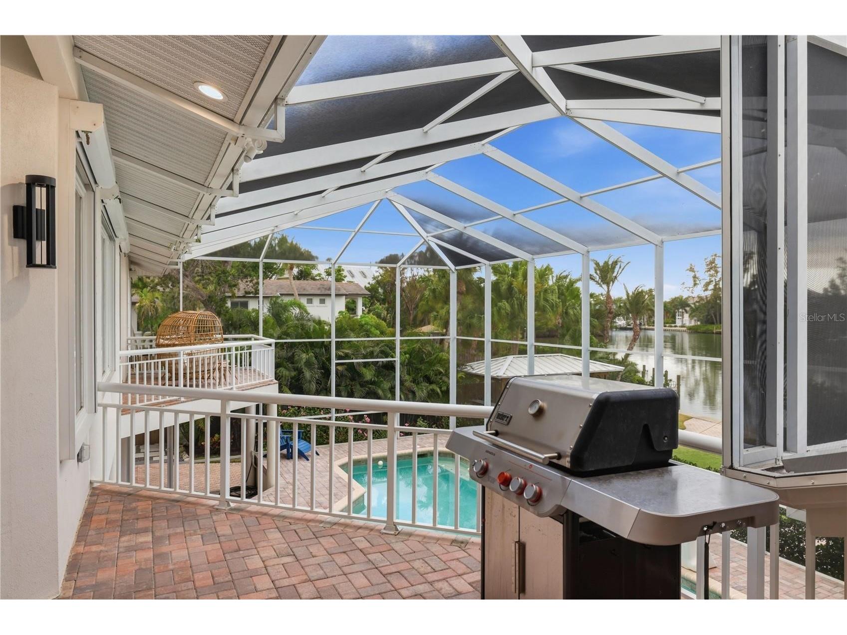 4034 Roberts Point Road Sarasota FL 34242 A4693305 image76
