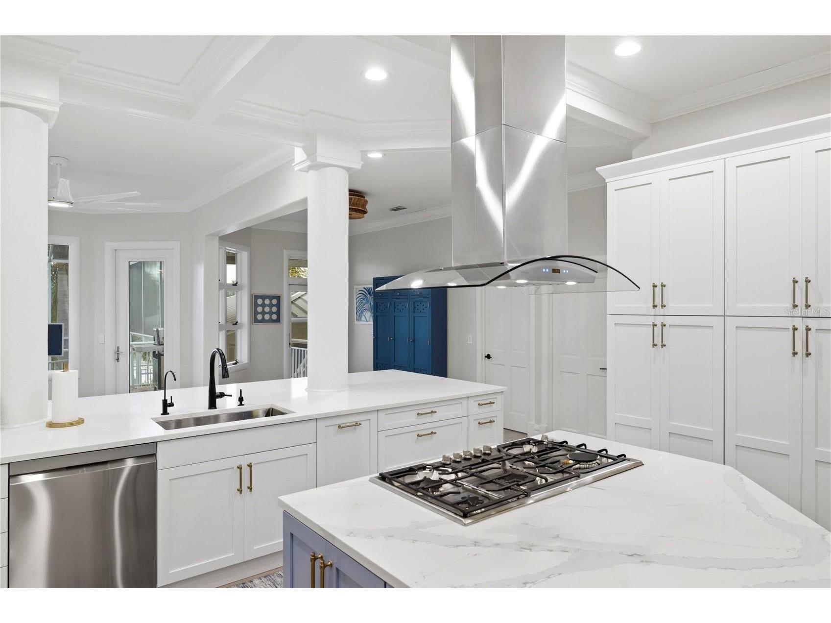 4034 Roberts Point Road Sarasota FL 34242 A4697653 image48