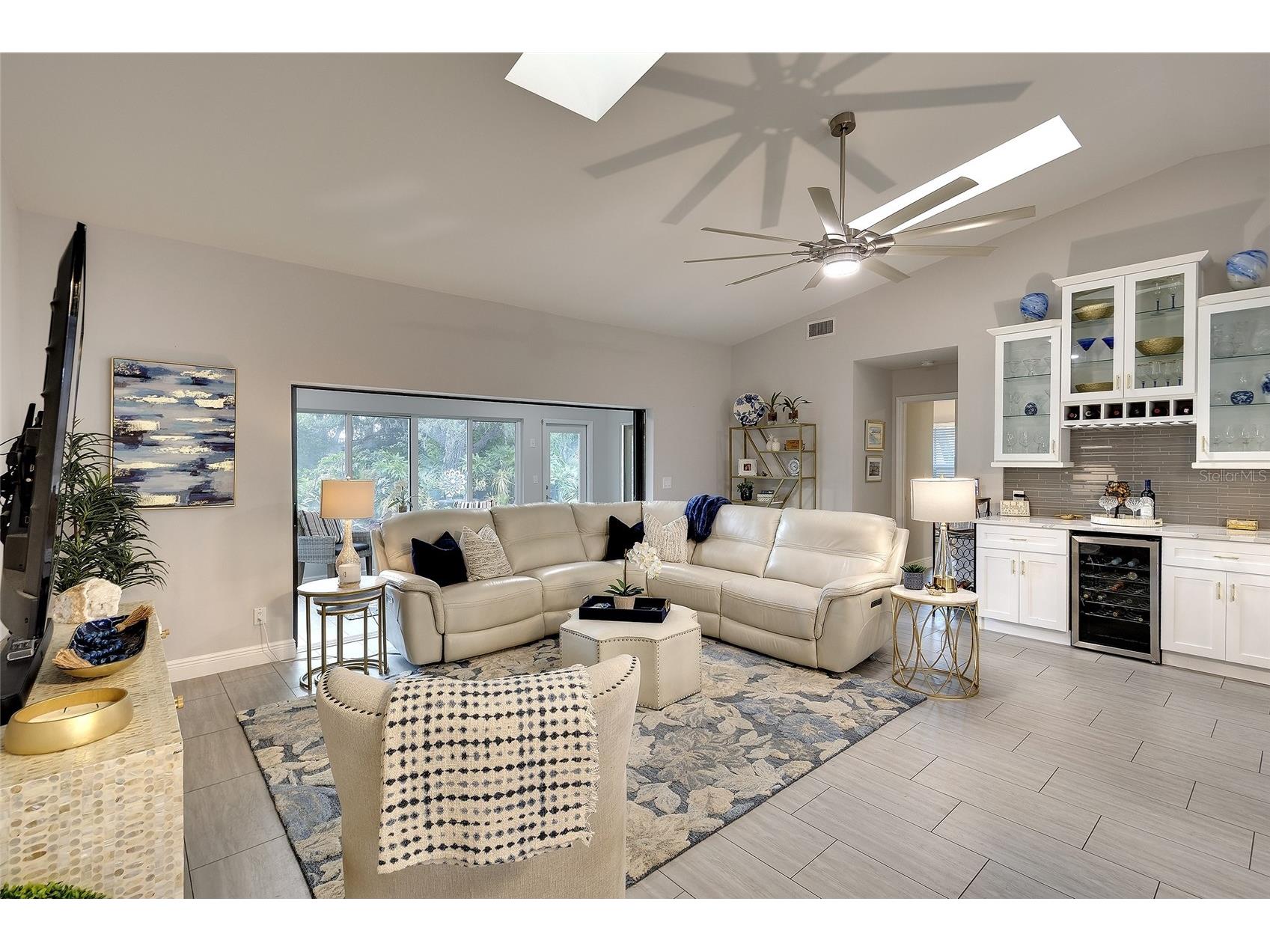4034 Wilshire Circle E #154 Sarasota FL 34238 A4693402 image10