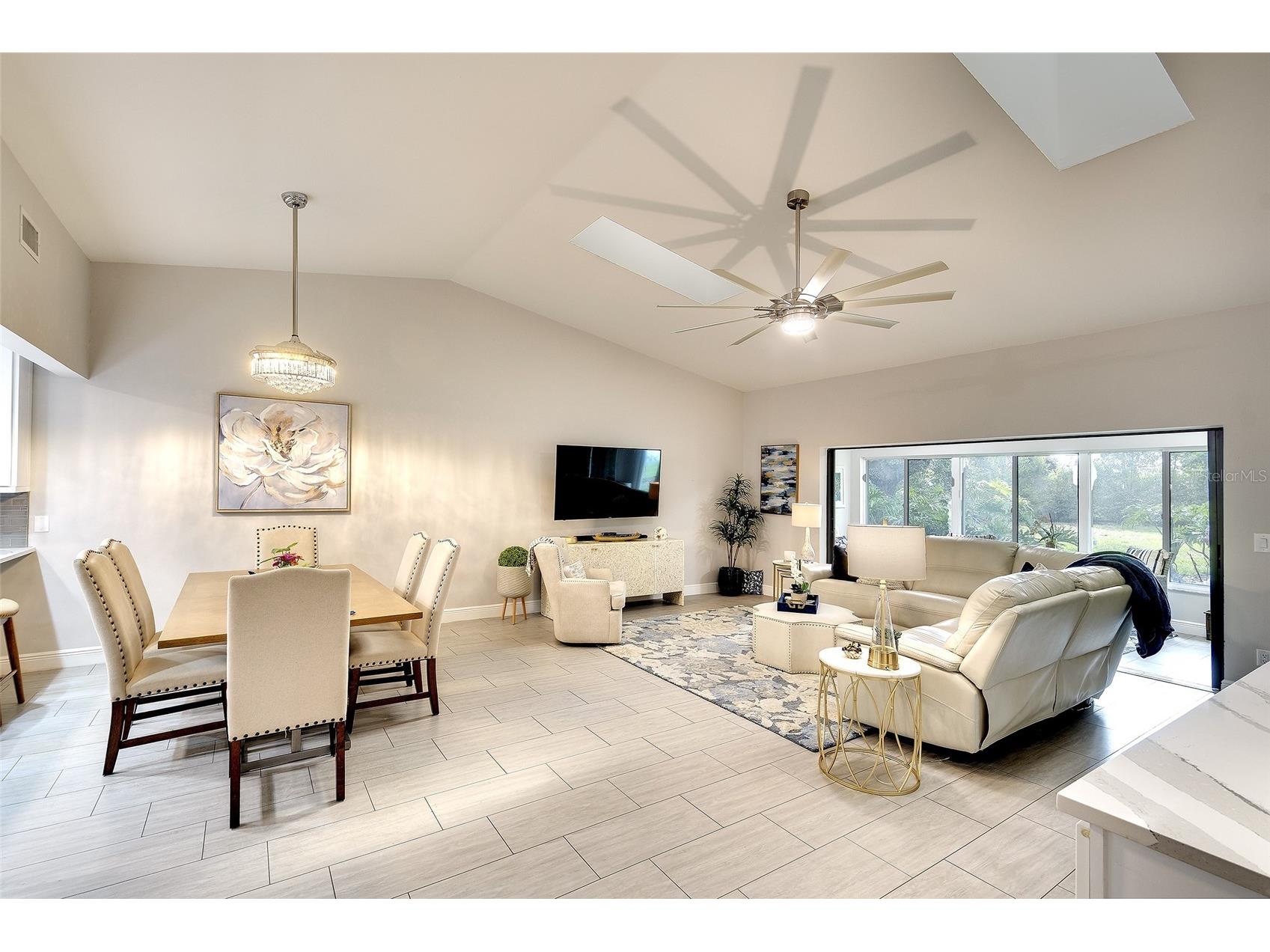 4034 Wilshire Circle E #154 Sarasota FL 34238 A4693402 image11
