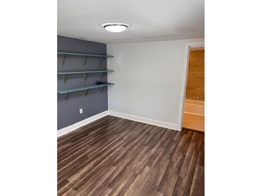 4035 14th Avenue S Saint Petersburg FL 33711 TB8439175 image12