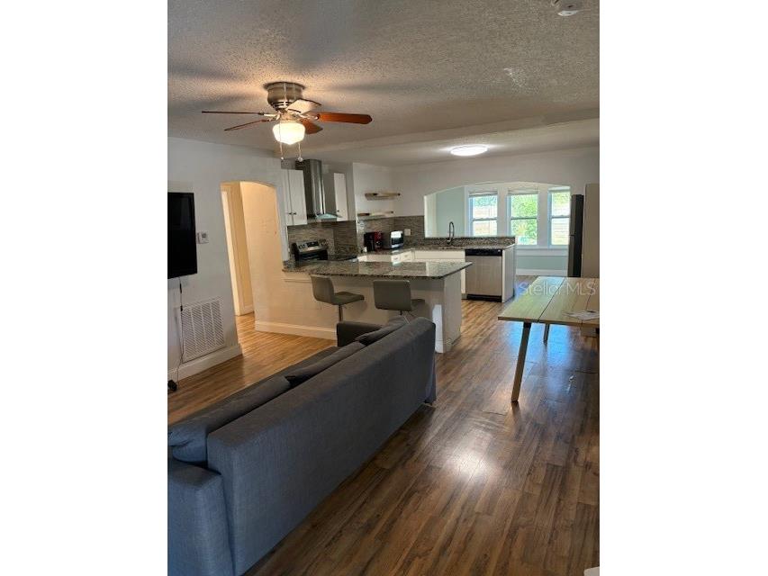 4035 14th Avenue S Saint Petersburg FL 33711 TB8439175 image2