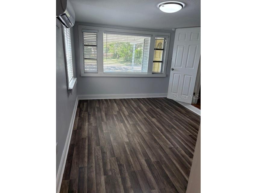 4035 14th Avenue S Saint Petersburg FL 33711 TB8439175 image9