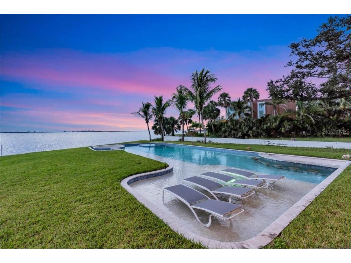 4035 Bay Shore Road Sarasota FL 34234 - SARASOTA BAY A4667415 image11