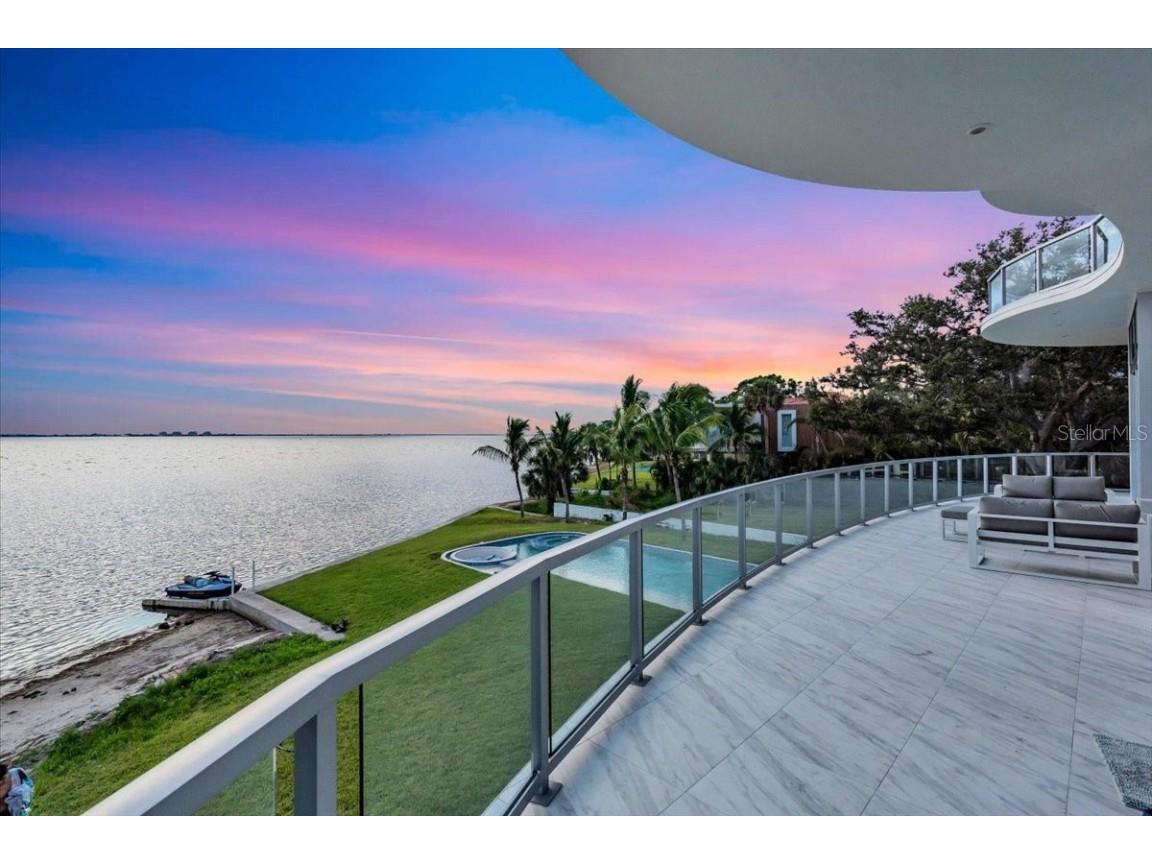 4035 Bay Shore Road Sarasota FL 34234 - SARASOTA BAY A4667415 image3