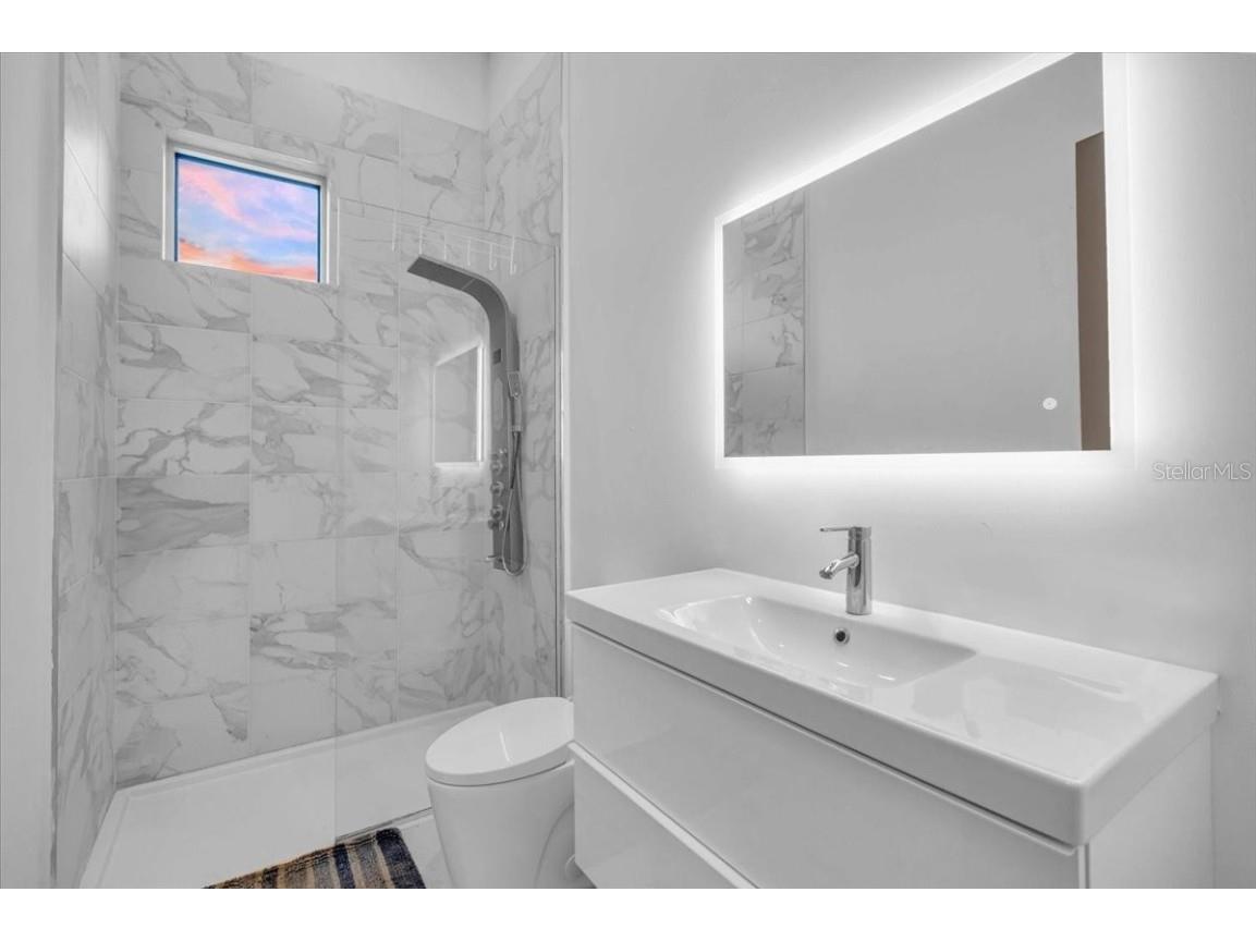 4035 Bay Shore Road Sarasota FL 34234 - SARASOTA BAY A4667415 image30