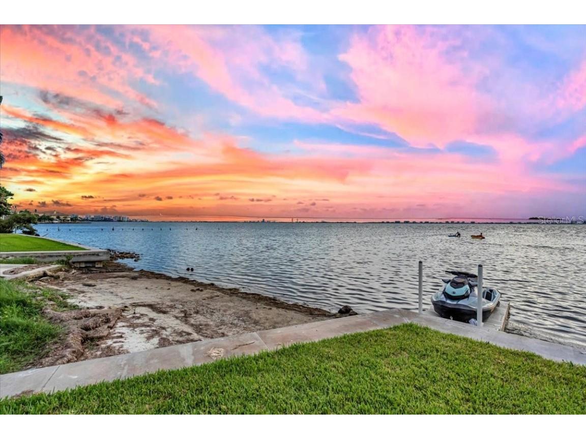 4035 Bay Shore Road Sarasota FL 34234 - SARASOTA BAY A4667415 image38