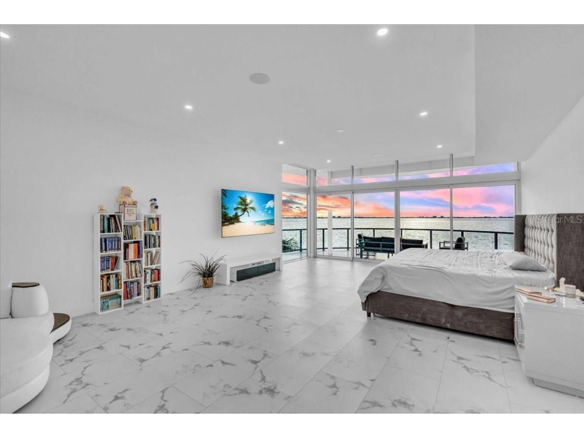 4035 Bay Shore Road Sarasota FL 34234 - SARASOTA BAY A4667415 image43