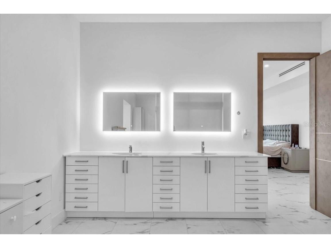 4035 Bay Shore Road Sarasota FL 34234 - SARASOTA BAY A4667415 image49