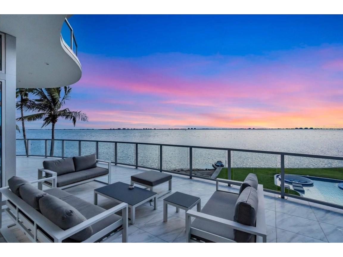 4035 Bay Shore Road Sarasota FL 34234 - SARASOTA BAY A4667415 image5