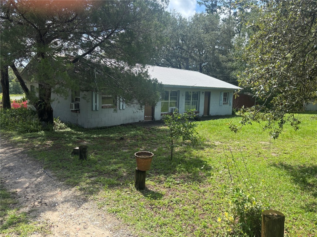 4035 N Highway 314a Silver Springs FL 34488 OM705666 image1