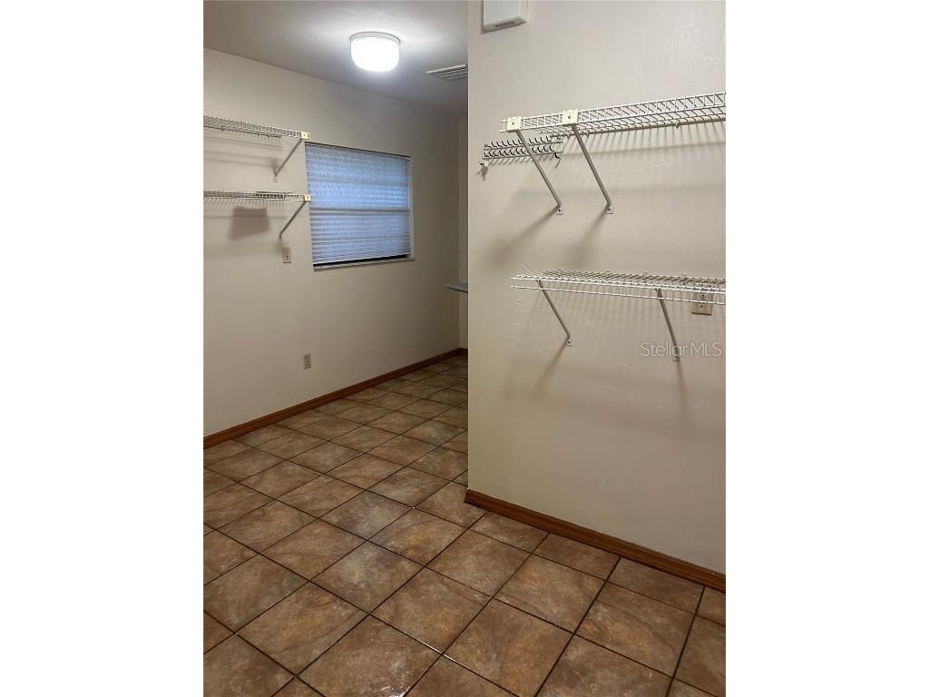 4035 NW 37th Drive Gainesville FL 32606 GC535222 image16