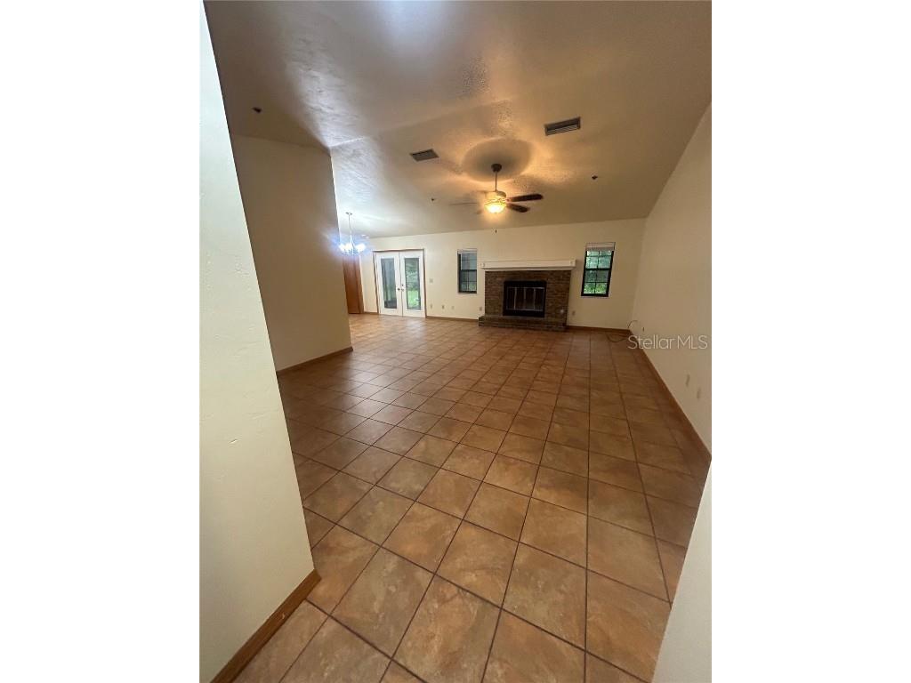 4035 NW 37th Drive Gainesville FL 32606 GC535222 image3