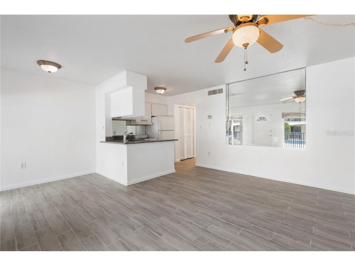 4035 S School Avenue #C3 Sarasota FL 34231 A4665060 image4