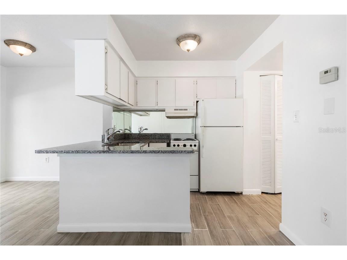 4035 S School Avenue #C3 Sarasota FL 34231 A4665060 image7