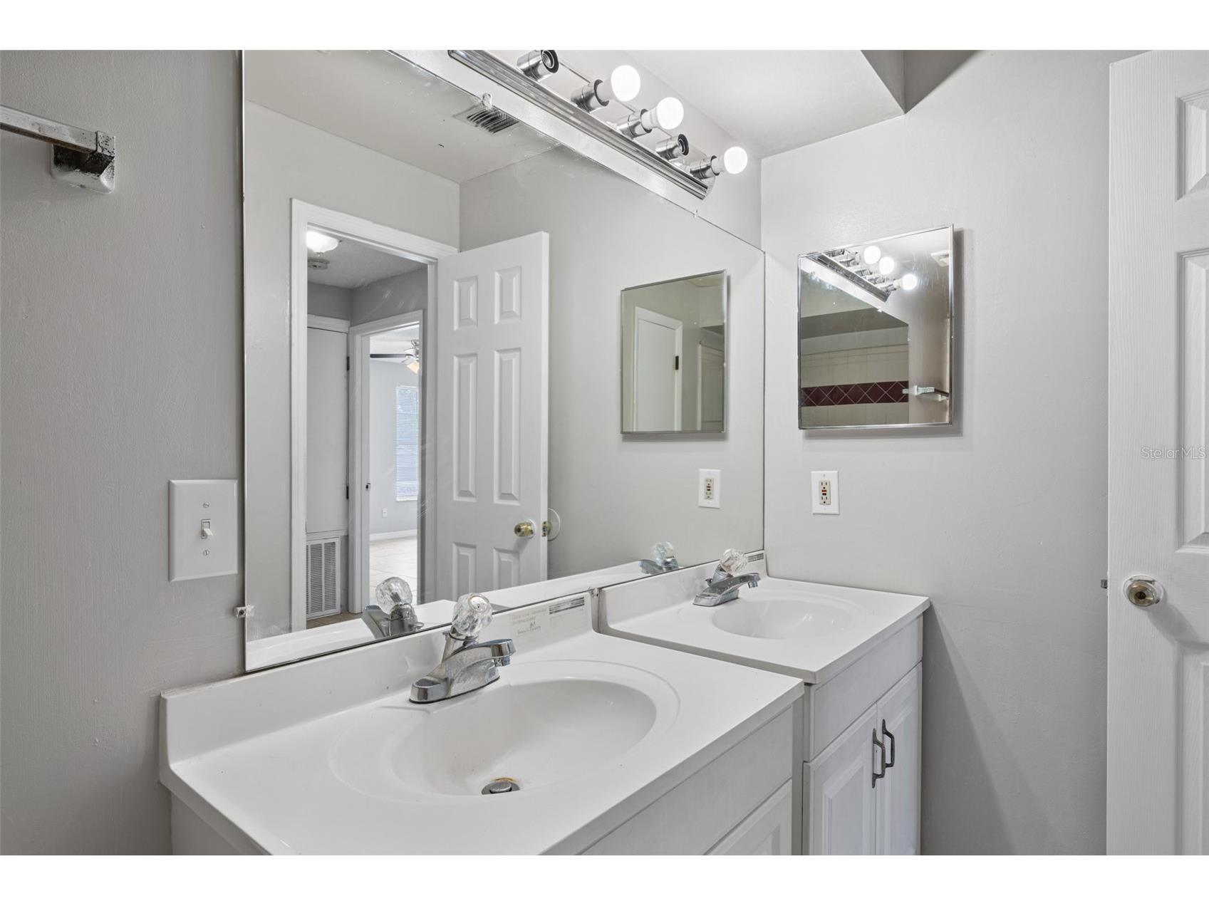 4035 Wendy Drive Orlando FL 32808 O6415505 image13