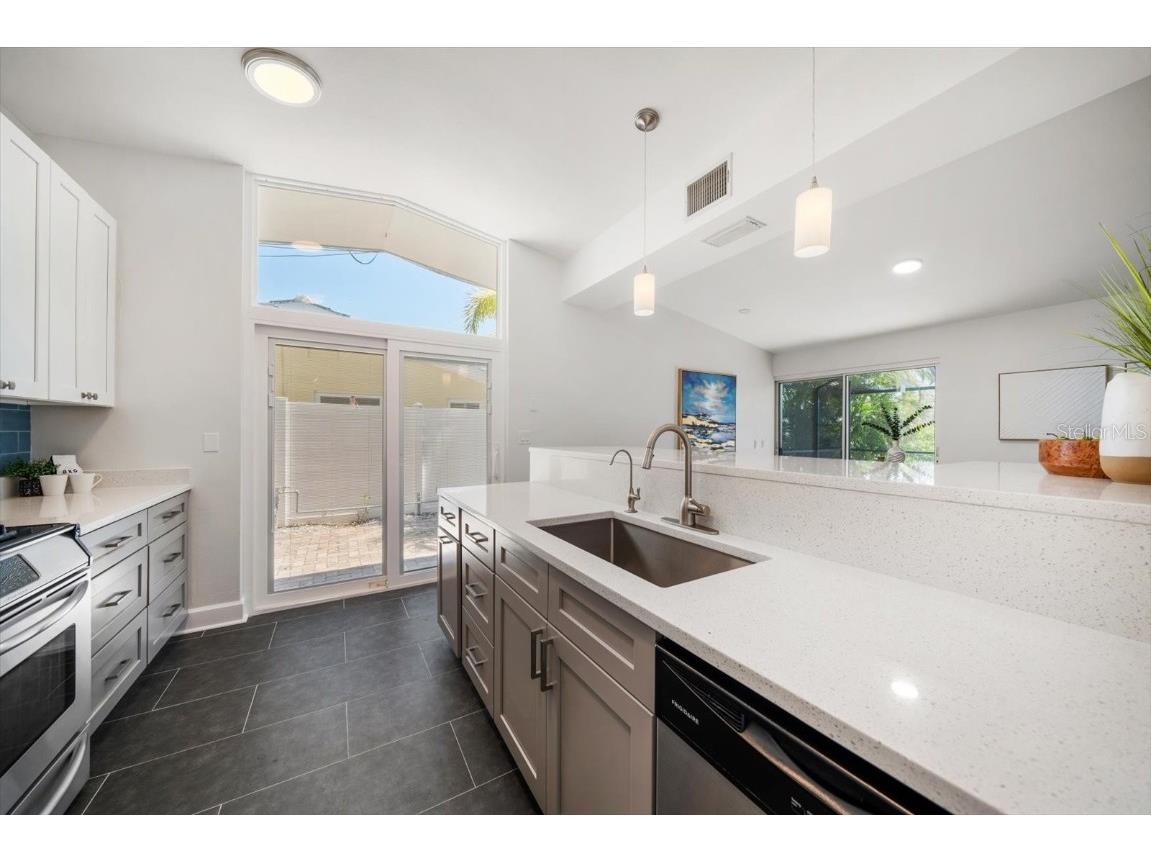 4036 Church Creek Point Largo FL 33774 TB8365921 image23