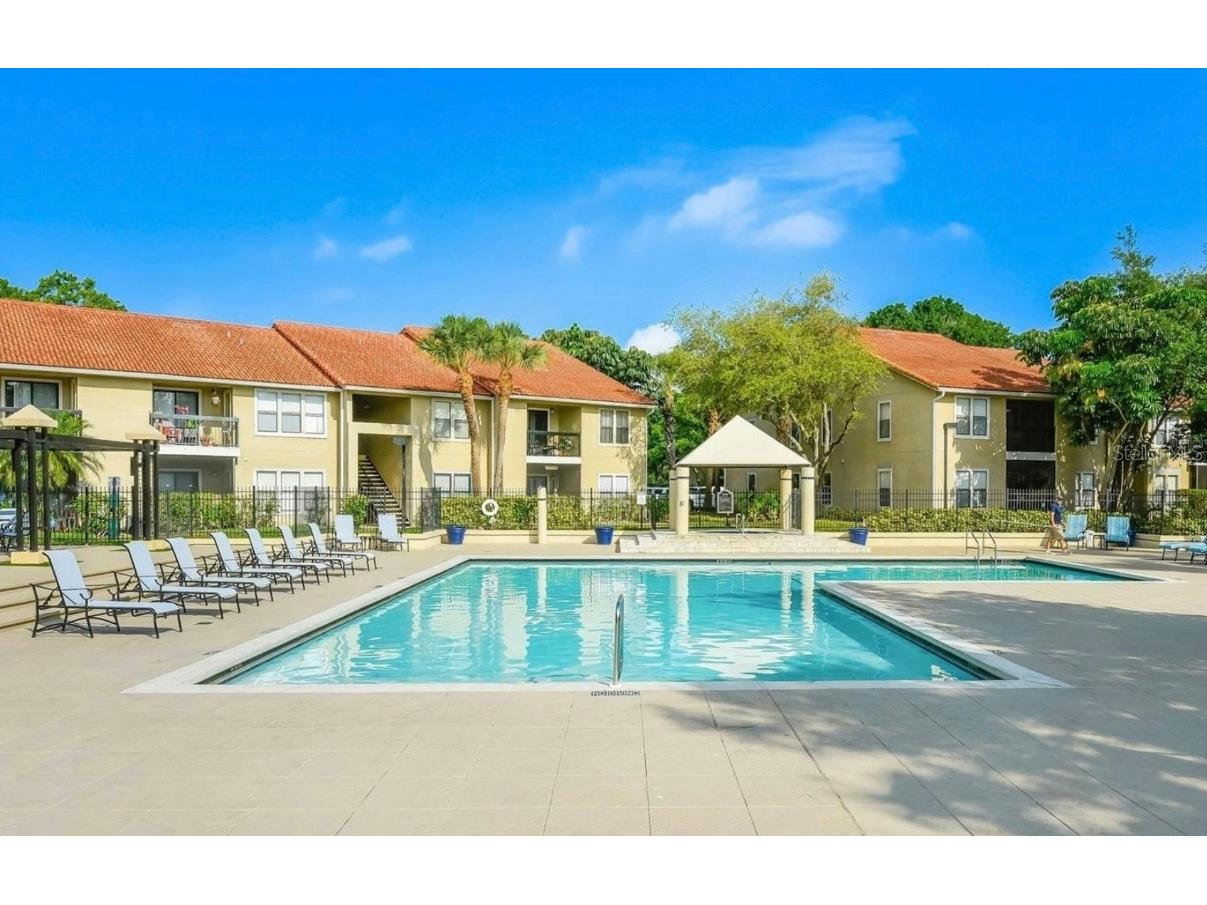 4036 Crockers Lake Boulevard #21 Sarasota FL 34238 A4670719 image13