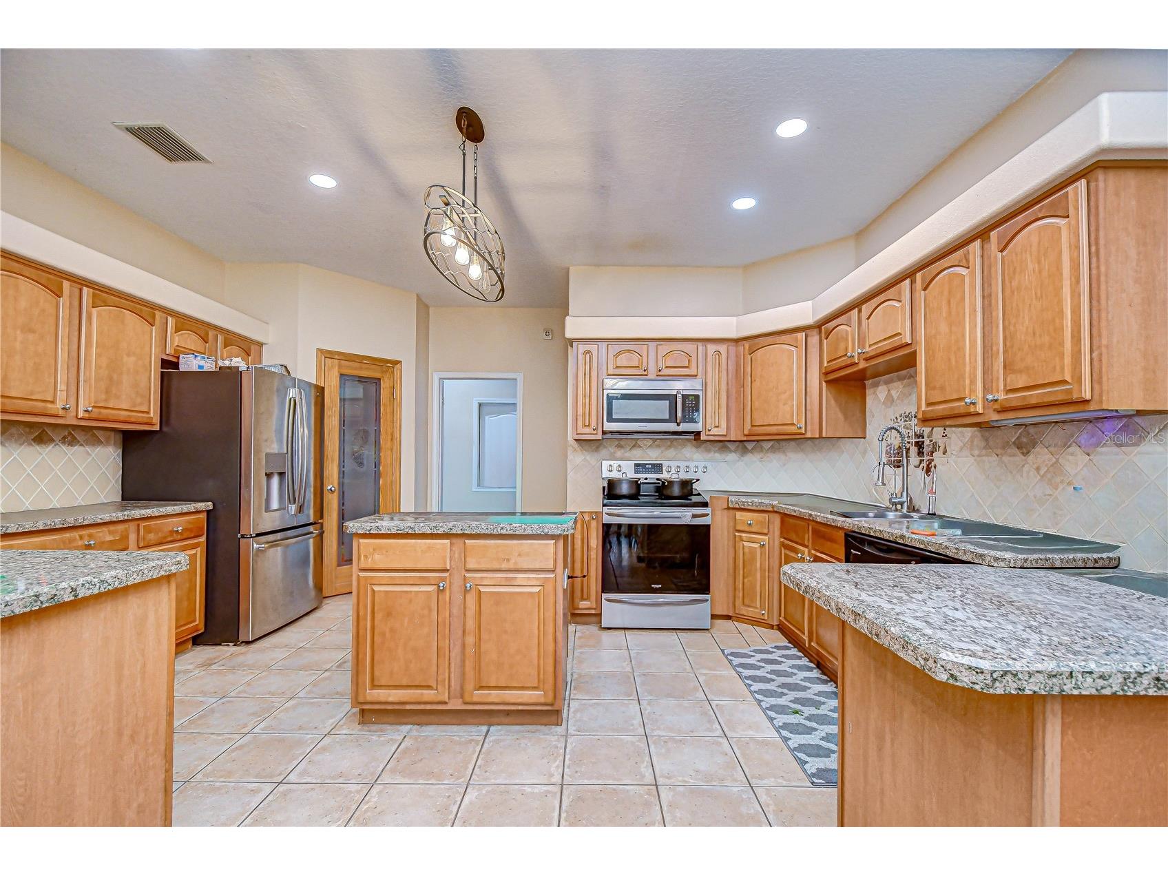 4036 Moores Lake Road Dover FL 33527 TB8504174 image10