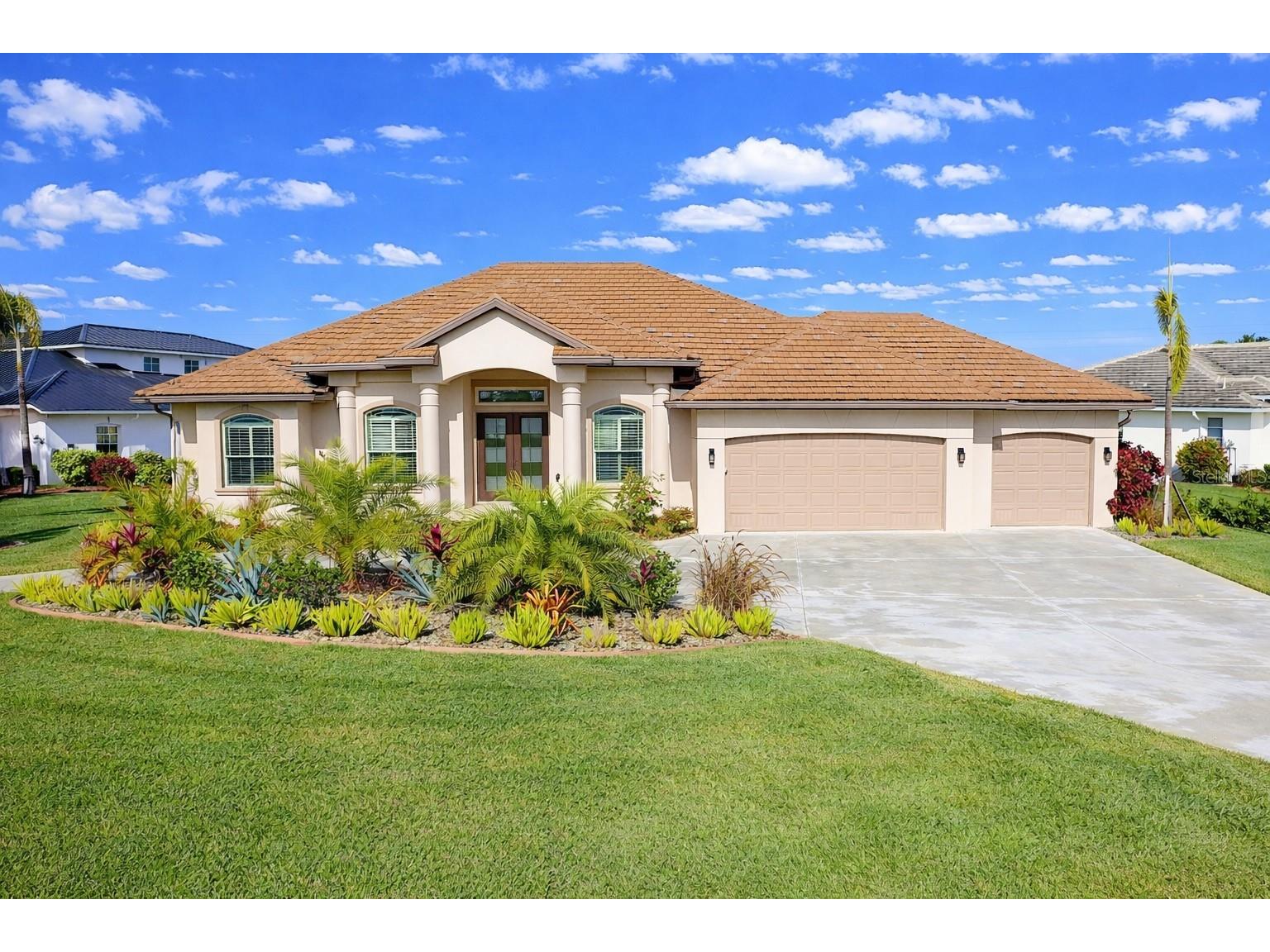 4037 Bal Harbor Blvd Punta Gorda FL 33950 C7519288 image1