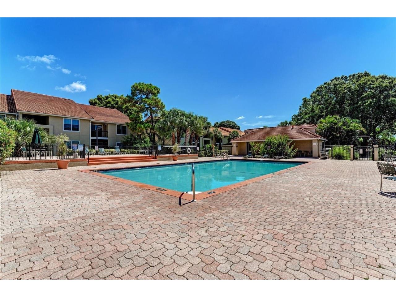 4037 Crockers Lake Boulevard #25 Sarasota FL 34238 C7524221 image16
