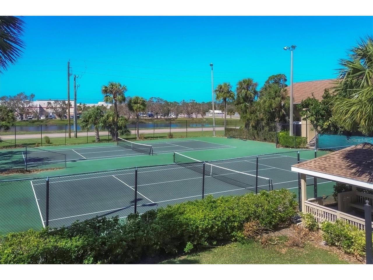 4037 Crockers Lake Boulevard #25 Sarasota FL 34238 C7524221 image18