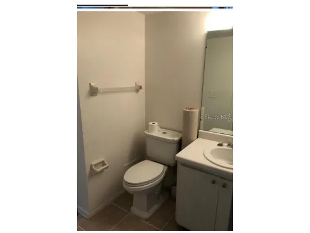 4037 Lake Bayshore Drive #203 Bradenton FL 34205 A4671704 image9