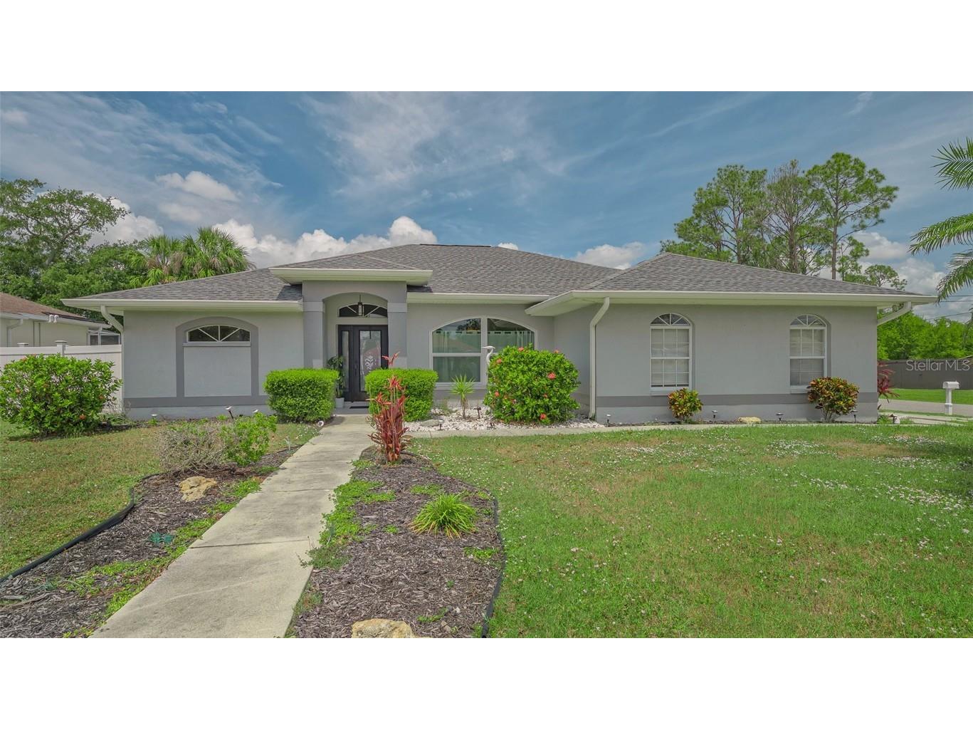 4037 Wooley Avenue North Port FL 34287 A4651536 image1
