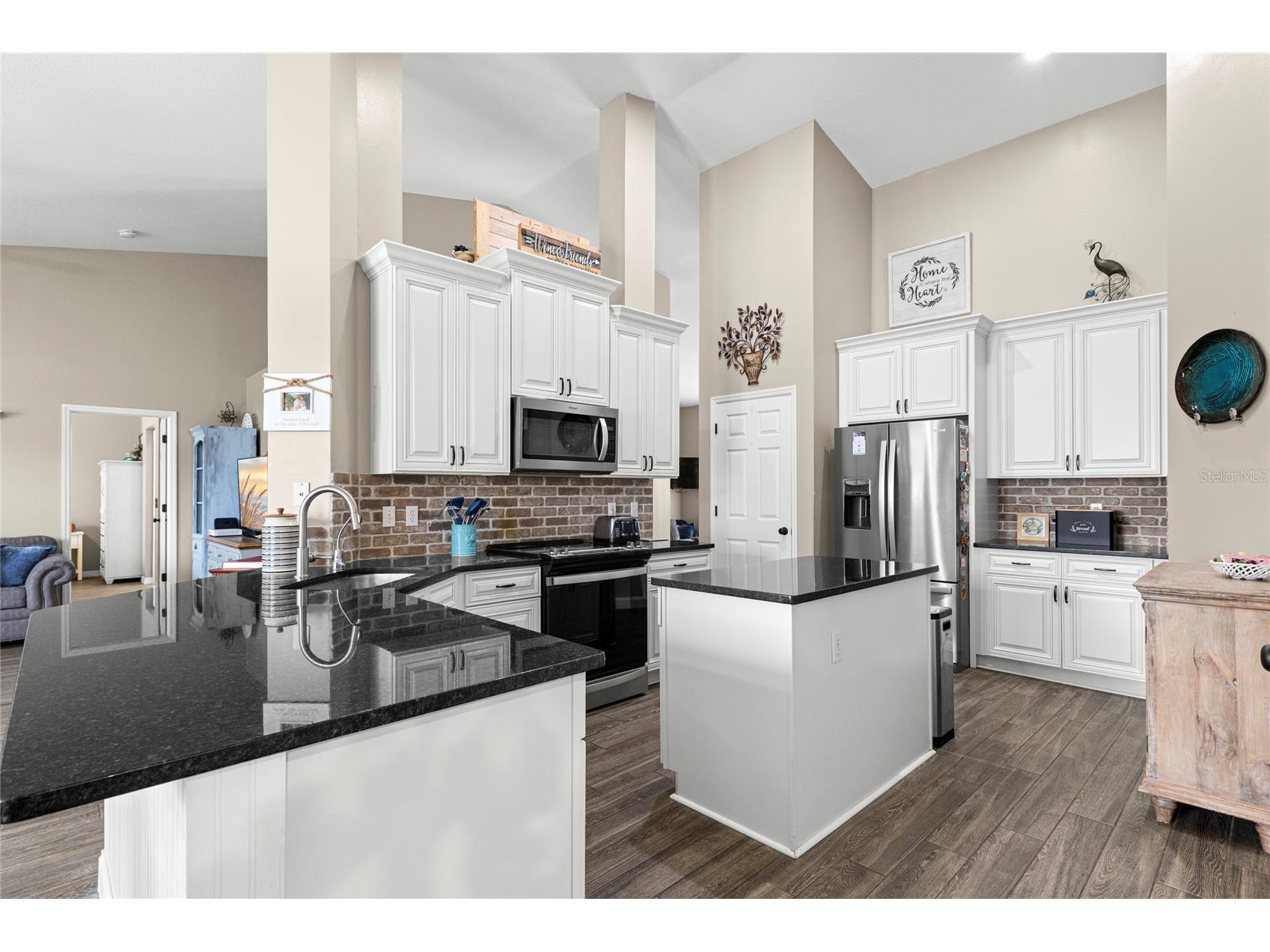 4038 Lithia Ridge Boulevard Valrico FL 33596 TB8521292 image10
