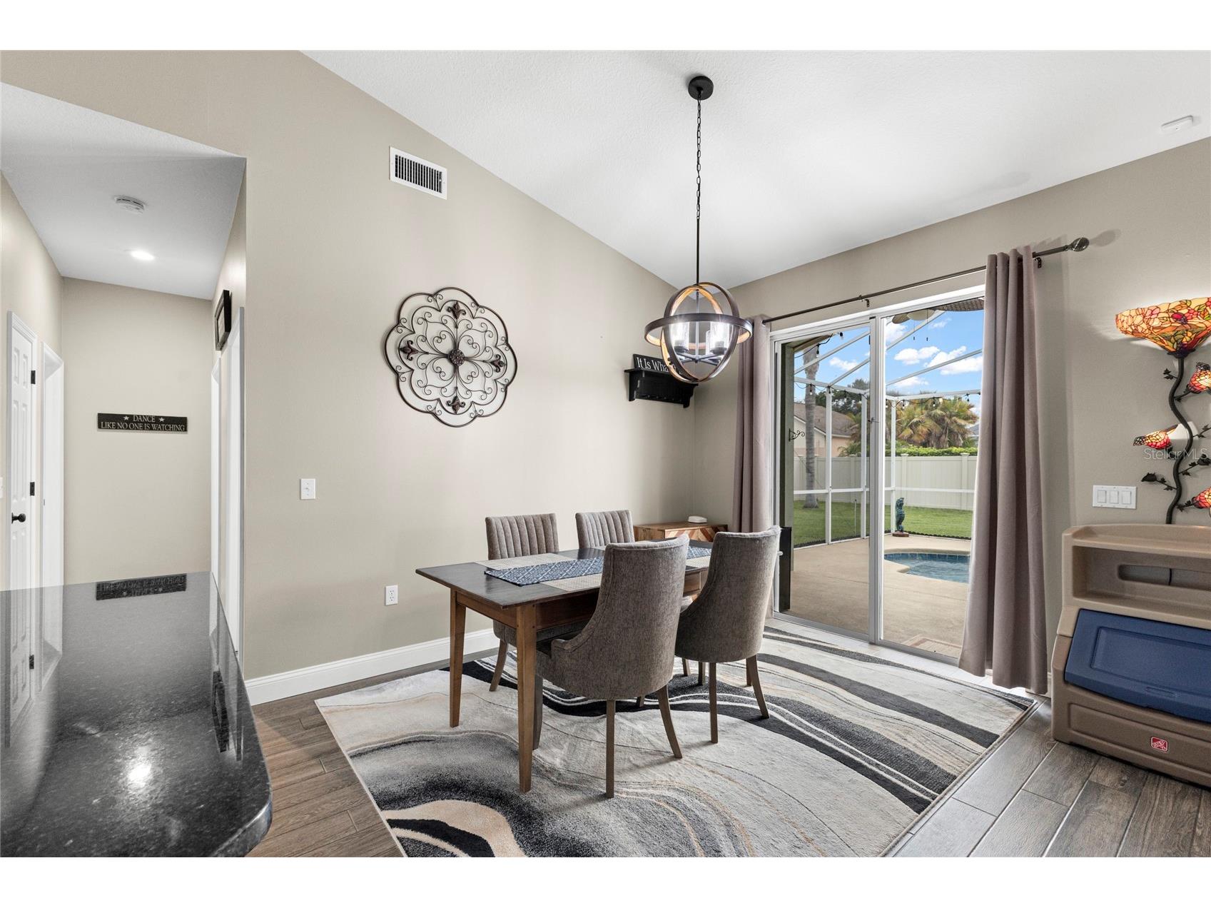 4038 Lithia Ridge Boulevard Valrico FL 33596 TB8521292 image12